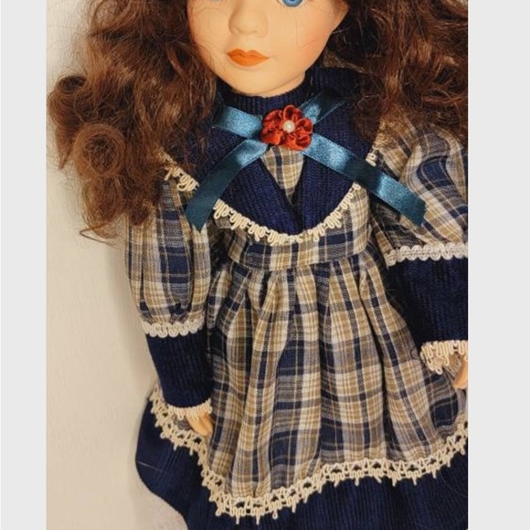 Monica possessed doll - Picture 4 of 8